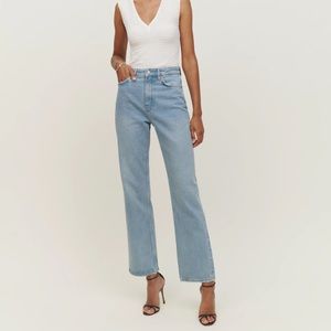 Reformation Jeans Sandy High Rise Relaxed Straight Jeans Sloane Wash SZ 29 Flaw